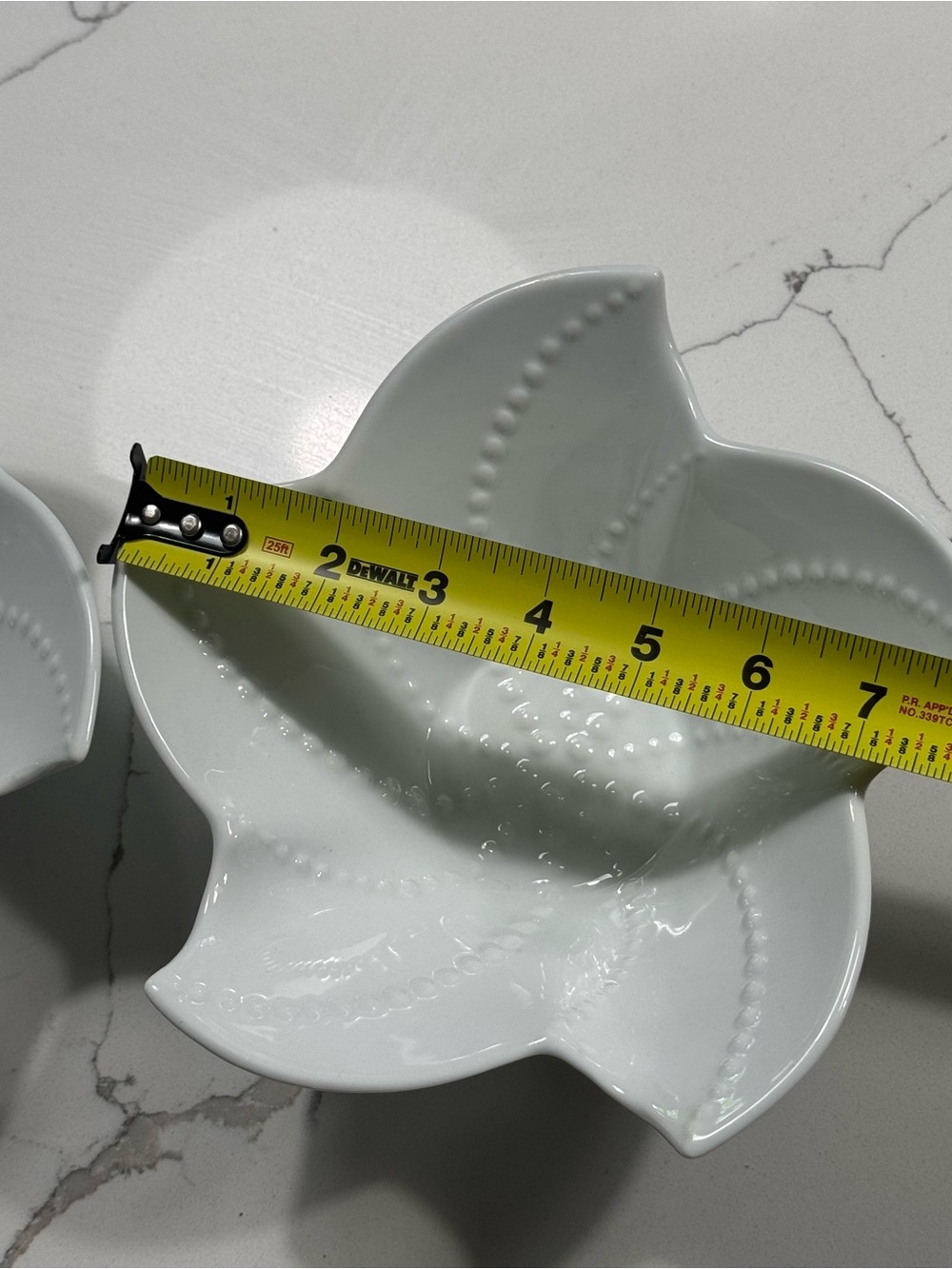 Pottery Barn Seashore StarFish Shaped Serving Bowls Ocean Set of 2 EUC - Picture 9 of 16